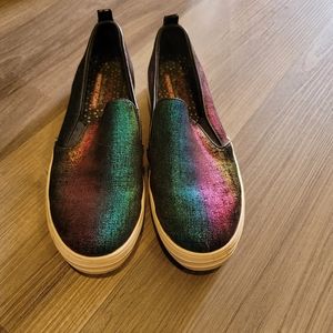 Sketchers rainbow platform
